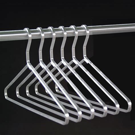 heavy duty metal coat hangers.